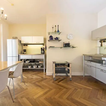 Strandburg In - Wg 10 Mit Balkon Und Meerblick Binz
